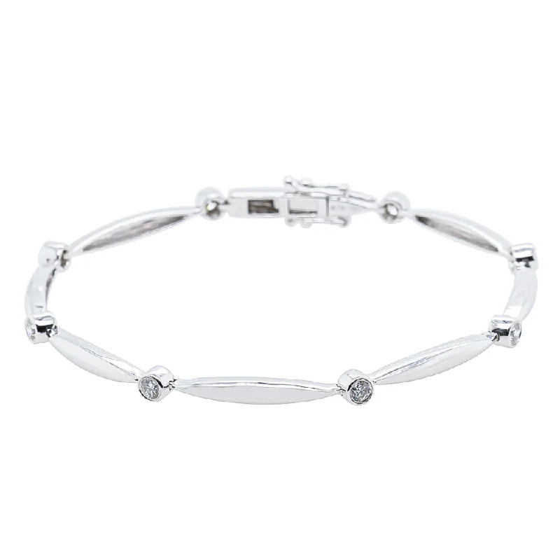 18ct White Gold Diamond Cadenza Bracelet