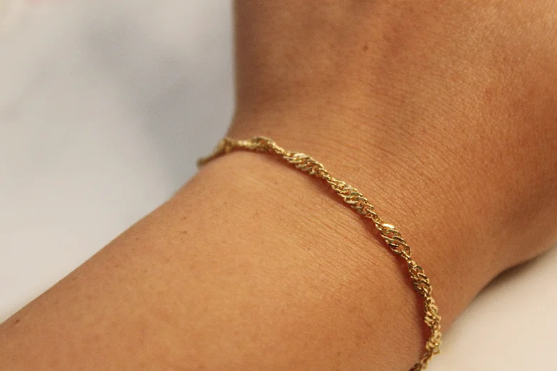 Shay Bracelet