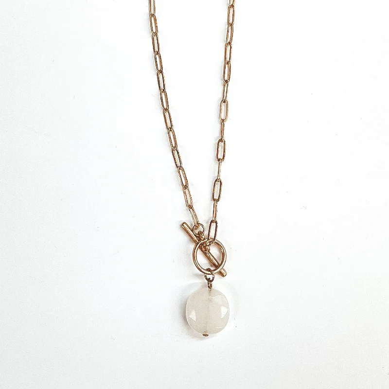 Gold Paperclip Chain with Circle Stone Pendant in Ivory