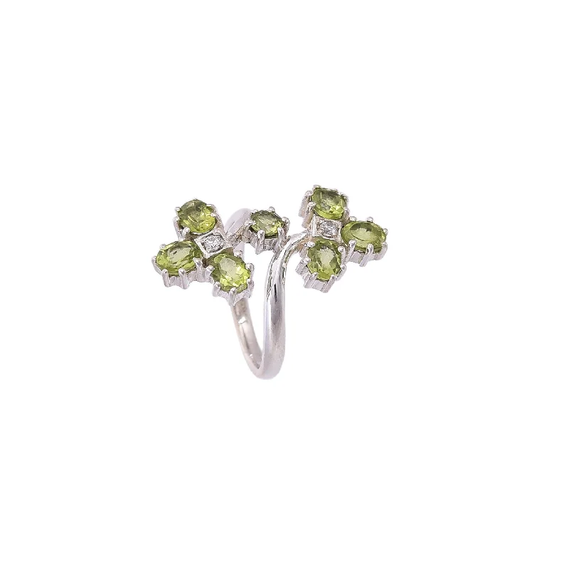 Silver Mountain 925 Sterling Silver Peridot CZ Ring