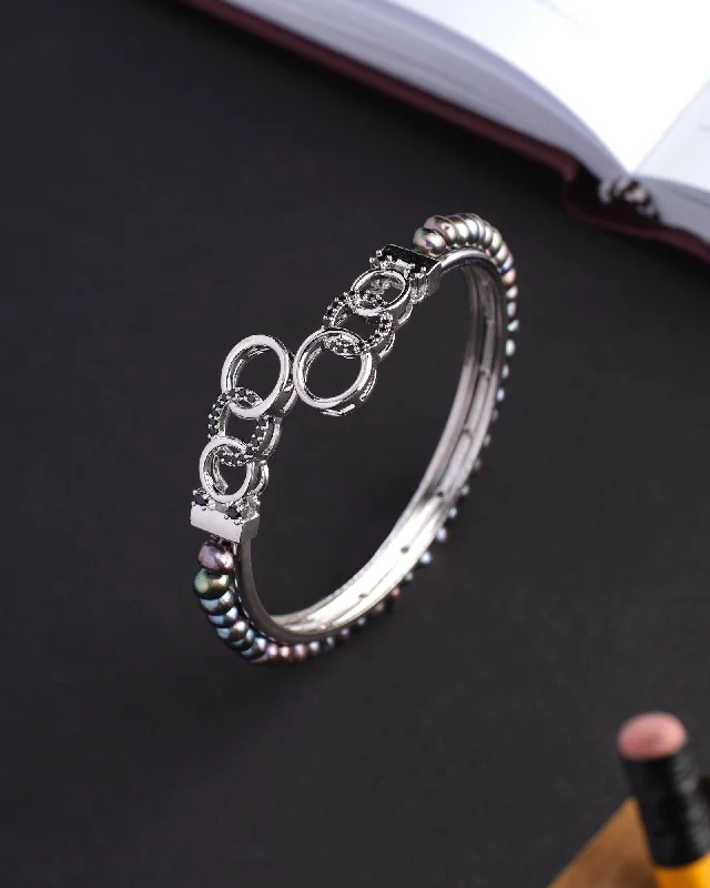 Trendy Black Pearl Bangle