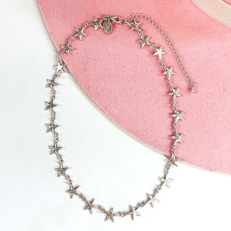 Star Linked Necklace in Silver