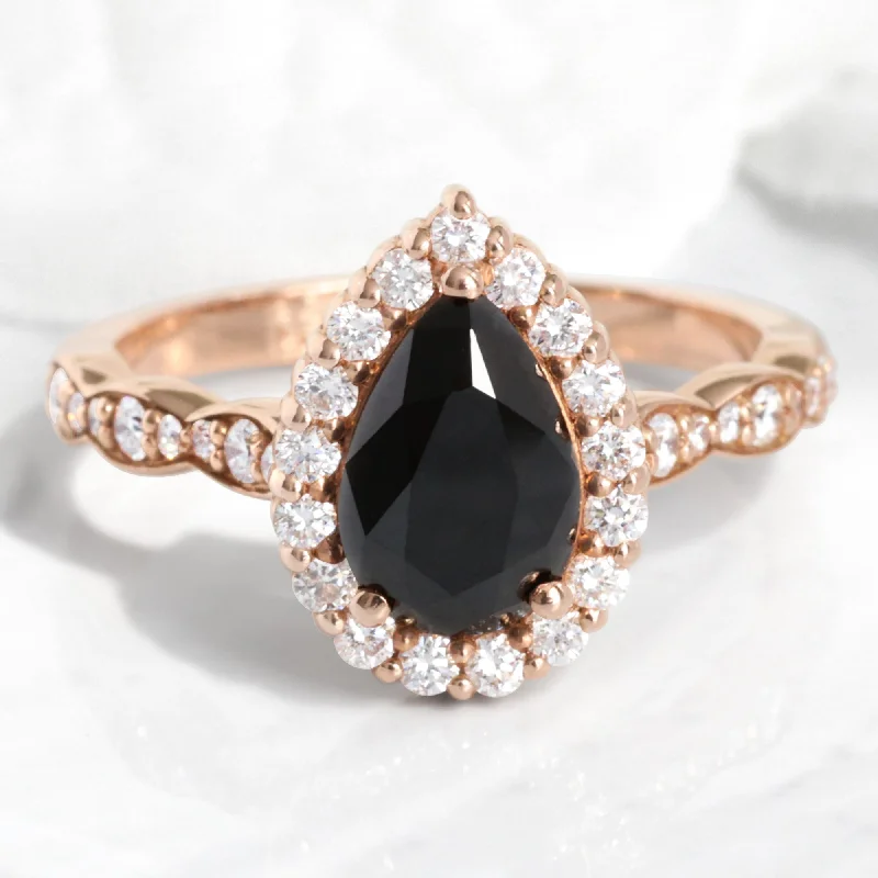 Pear Black Diamond Engagement Ring in Luna Halo Scalloped Diamond Band