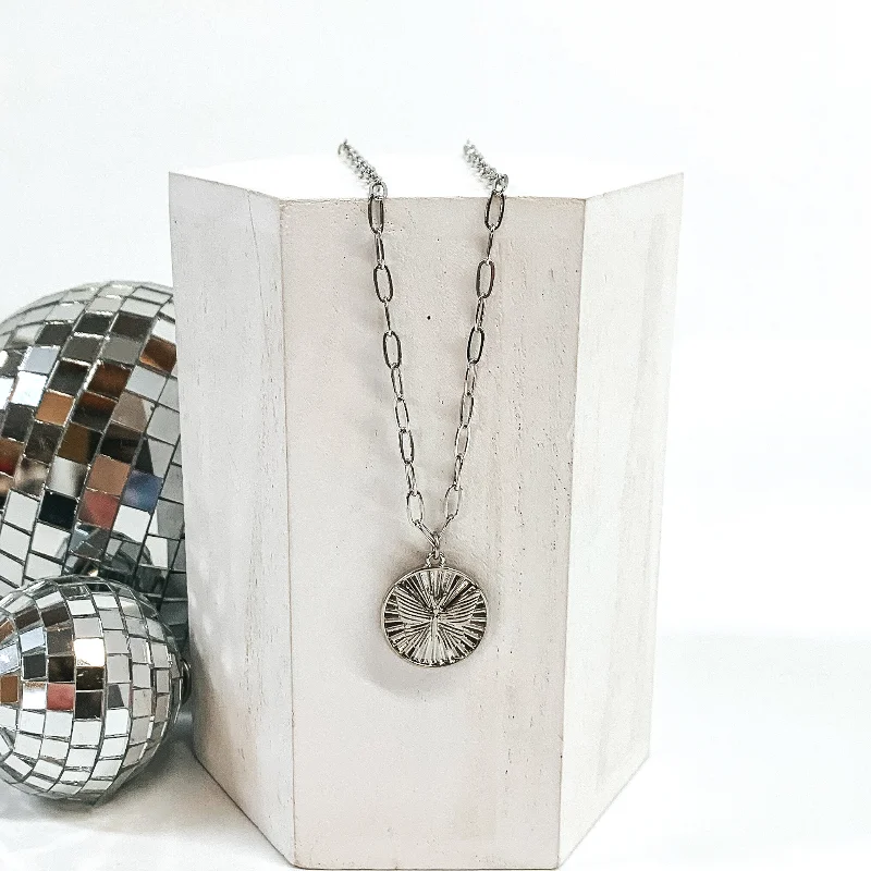 Chain Necklace with Circle Butterfly Pendant in Silver